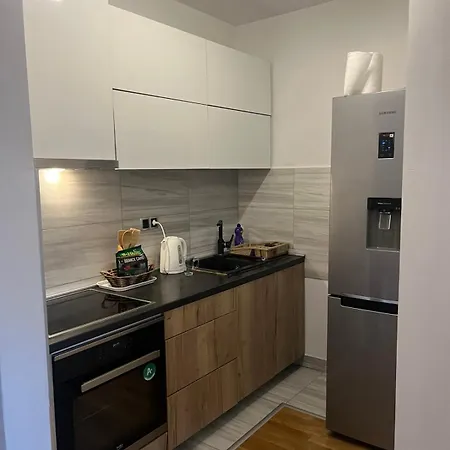 Bulevar Parking Free Apartamento Saraievo